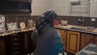 Asian Milf Sharmota'S Northern Adventure