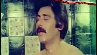 Turkish Couple Kisses And Exposes Their Big Boobs