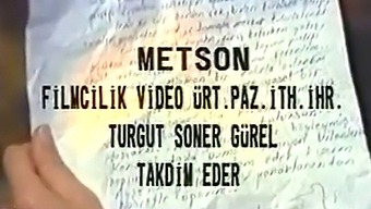 Turk Couple Kisses And Plays With Boobs