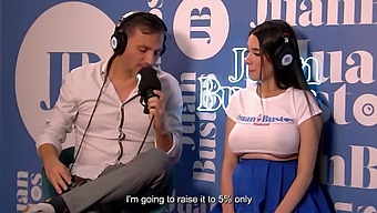 Ambarprada'S Wild Ride On The Sex Machine During Her Pregnancy