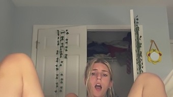 Solo Female Orgasm: 18-Year-Old Girl Fingers Herself At Home